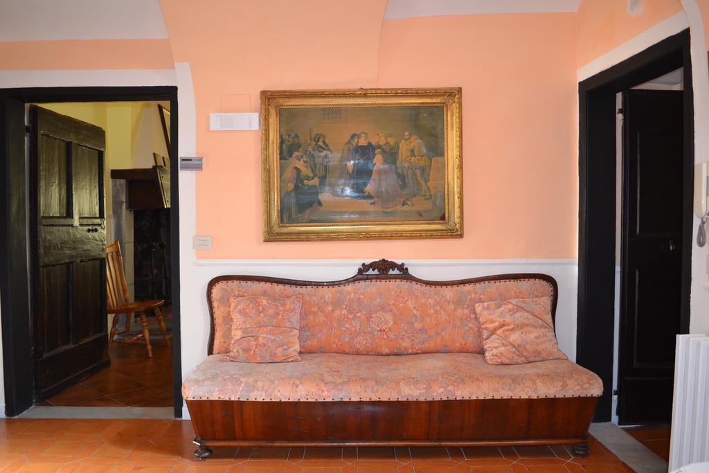 Corte Palazzo Picedi Benettini Sarzana Bagian luar foto