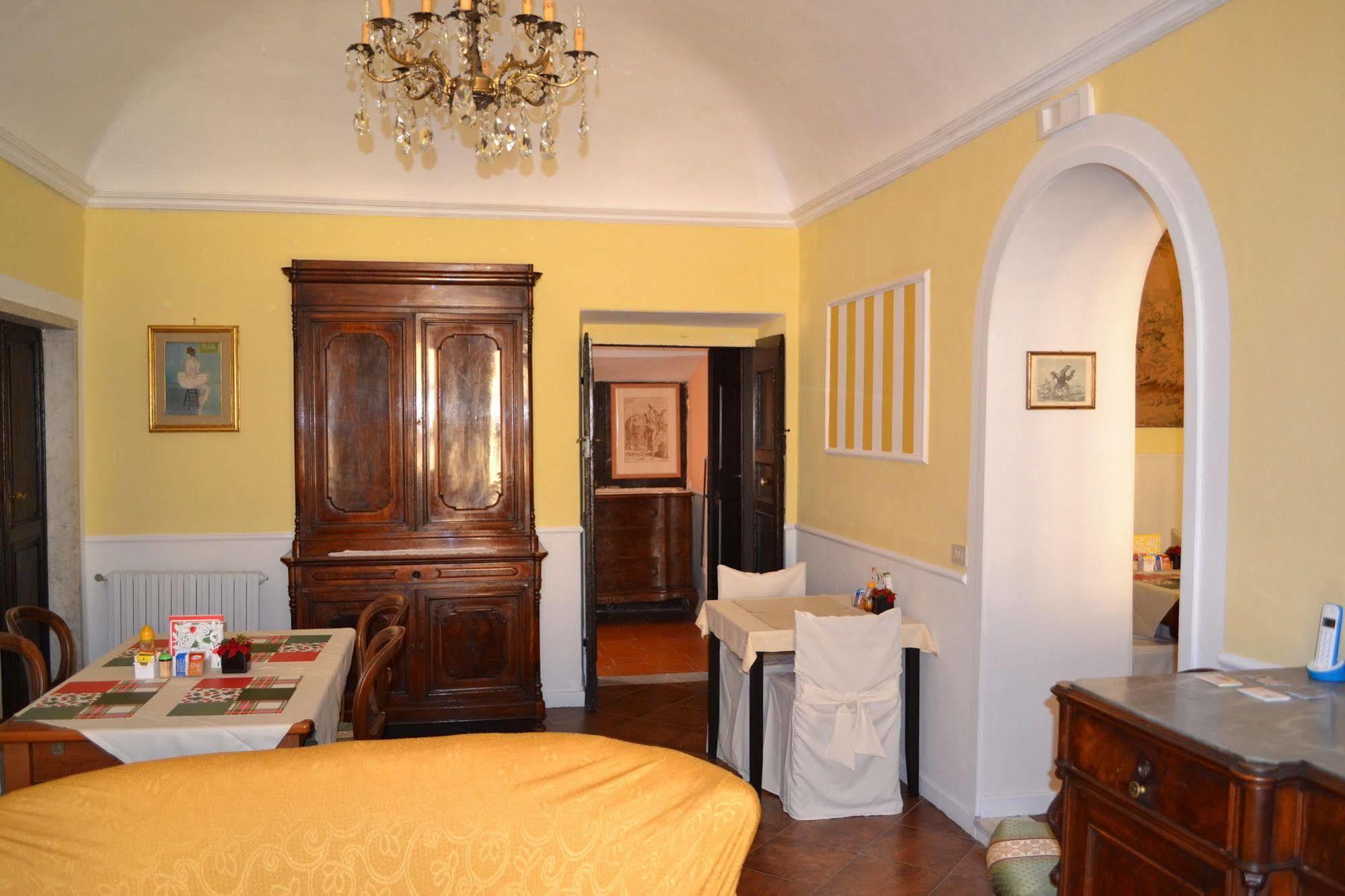 Corte Palazzo Picedi Benettini Sarzana Bagian luar foto